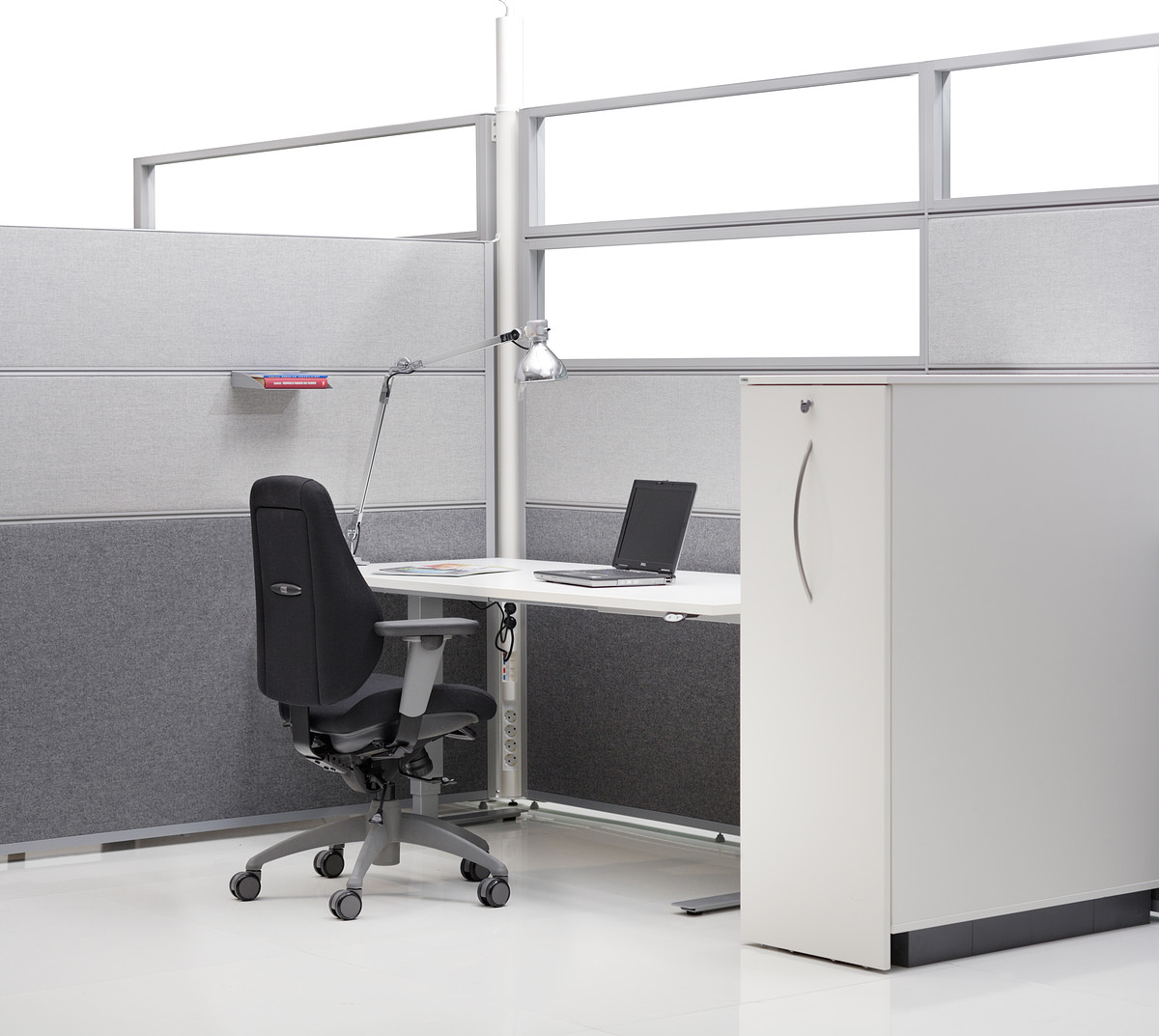 Link_Line_Matrix_Flex_2062_Step_23B_Tendo_s_ilytystorni_280311_01_Office__1200x1200_ Kolonna rozetēm - Image 2