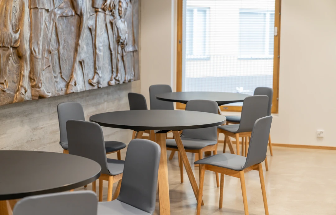 Orimattila_koulu_04112024-9_PowerPoint-png Joy galds apaļš - Image 7