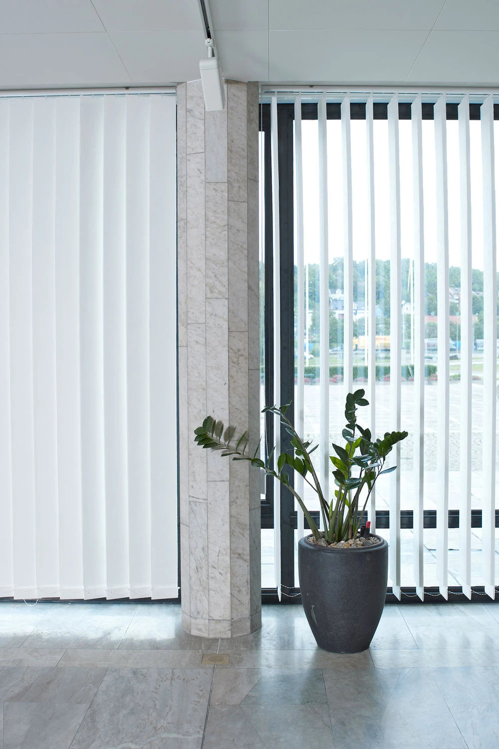 Vertikal akustiskās žalūzijas - Image 1