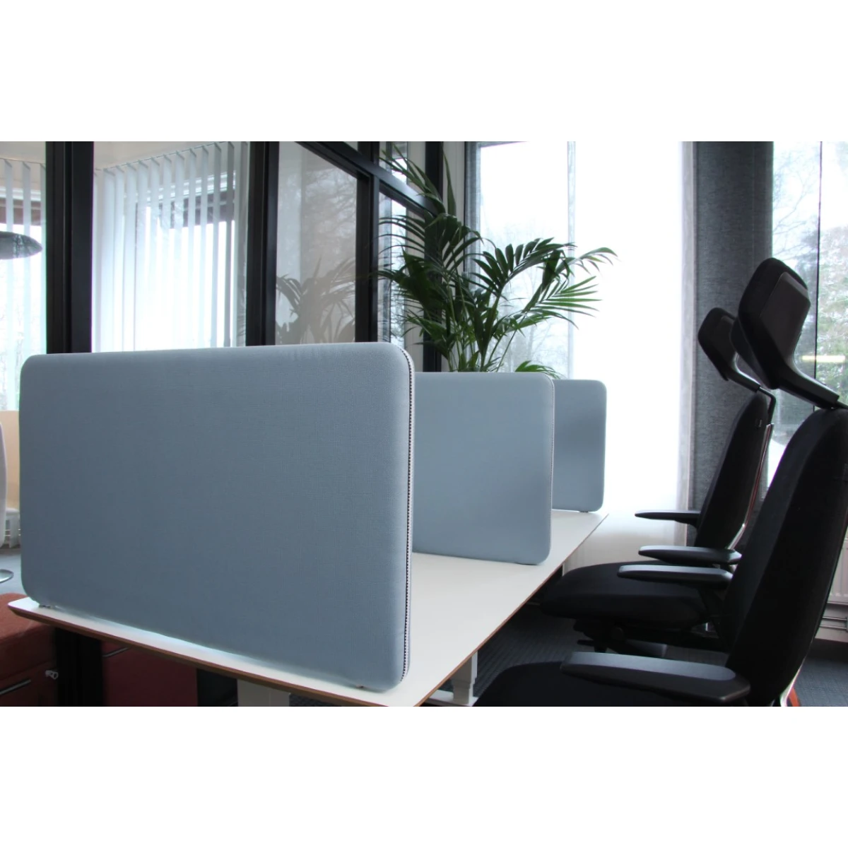 ScreenIT A30 Above desk - Image 2